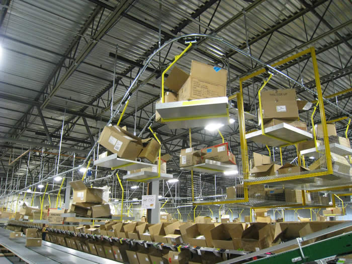 Corrugated carton removal conveyor Corrugated carton conveyor
