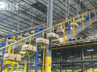 Overhead box conveyor for split-case picking operations